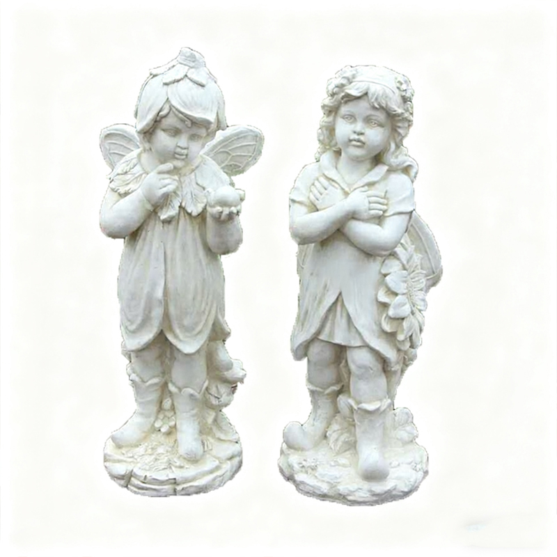 Sculptură umană din fibră de sticlă a unui înger mic